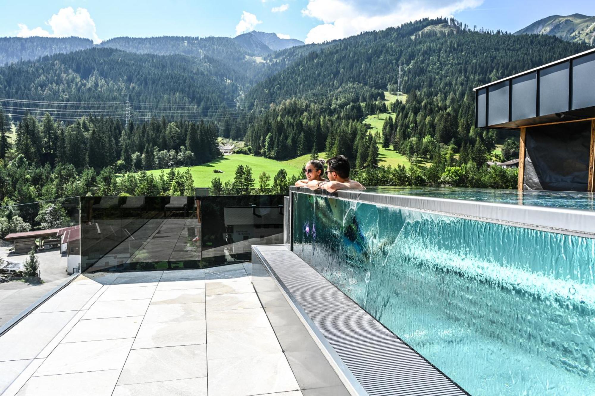 Alpen Appartements Laerchenhof Lermoos Exterior foto